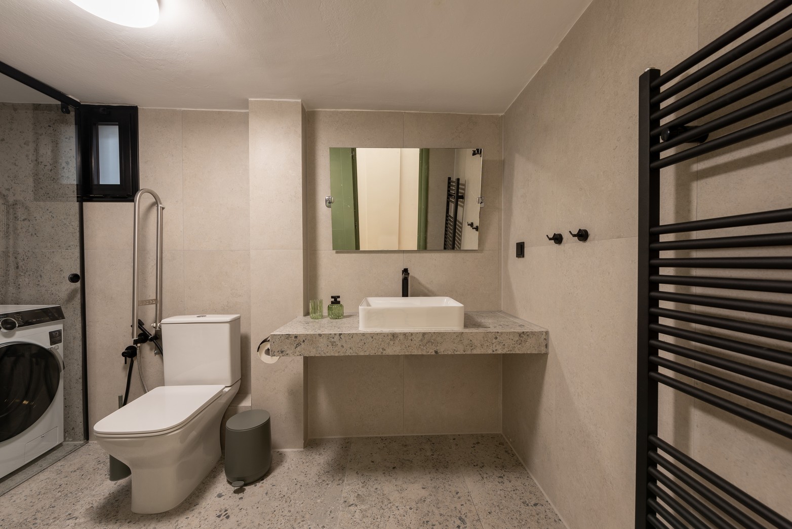 Ανακαινισμένο Διαμέρισμα για Airbnb & Πρόσβαση ΑΜΕΑ • Σέρρες • 24