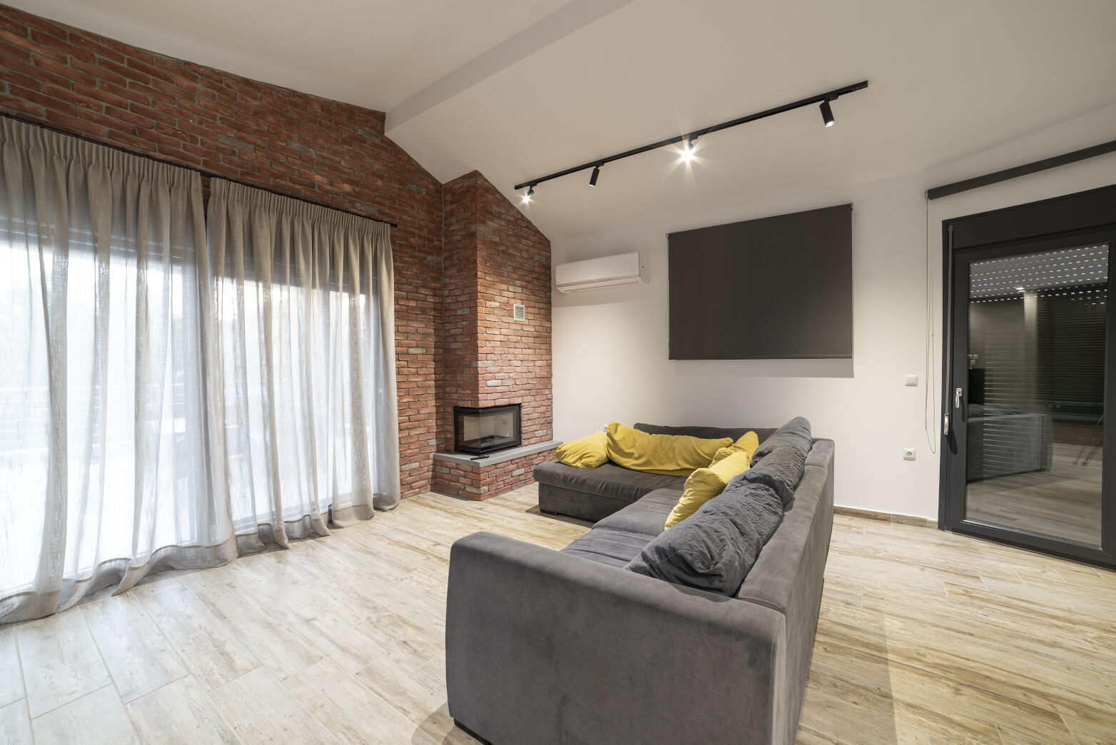 Εσωτερική διακόσμηση νεόδμητης μονοκατοικίας • Σέρρες • 29