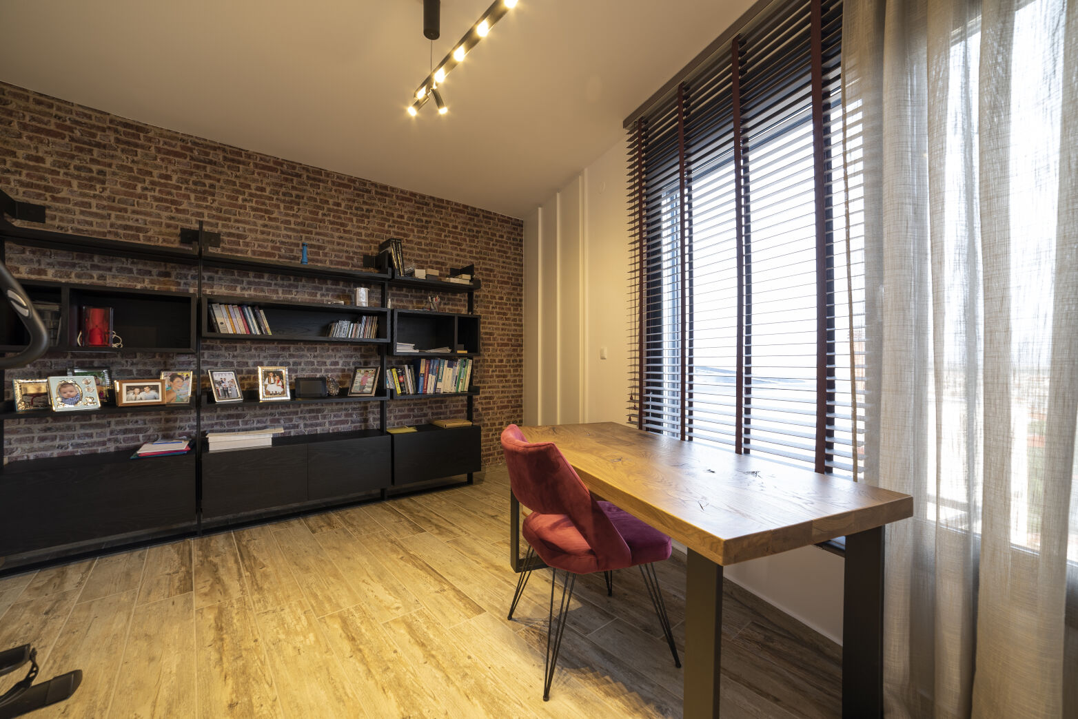 Εσωτερική διακόσμηση νεόδμητης μονοκατοικίας • Σέρρες • 37